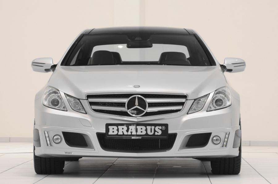  Mercedes-Benz E-Class Coupe by Brabus 2009 года  (фото 10 из 23)